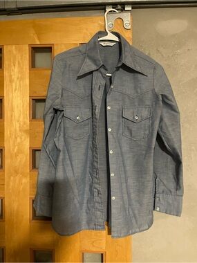 Vintage Wrangler Light Blue Casual Button-Down Shirt, 36